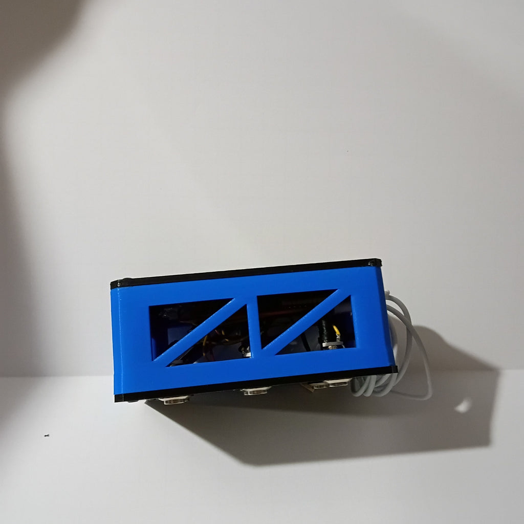 J1 Blue-Cage USB Sim Racing Button Box - 6 Metal Buttons